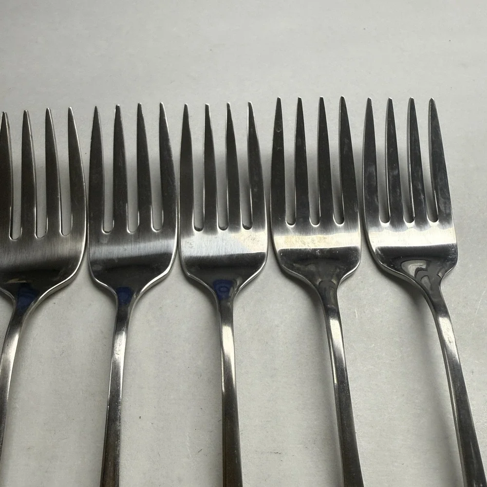 Vintage Oneida Community Stainless Patrick Henry 9 Salad Forks Flatware